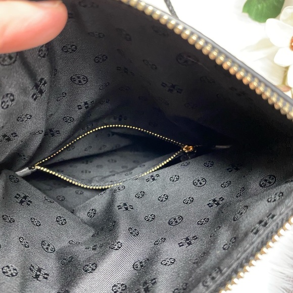🎧🎺SOLD-TORY BURCH Taylor Fold Crossbody Bag 🎷🎧 - Picture 9 of 15